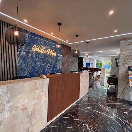 Hotel Restaurant Le Relais - Pau Nord Lons Екстериор снимка